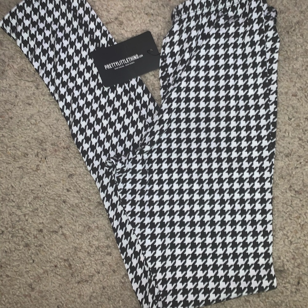 NWT Hounds tooth leggings